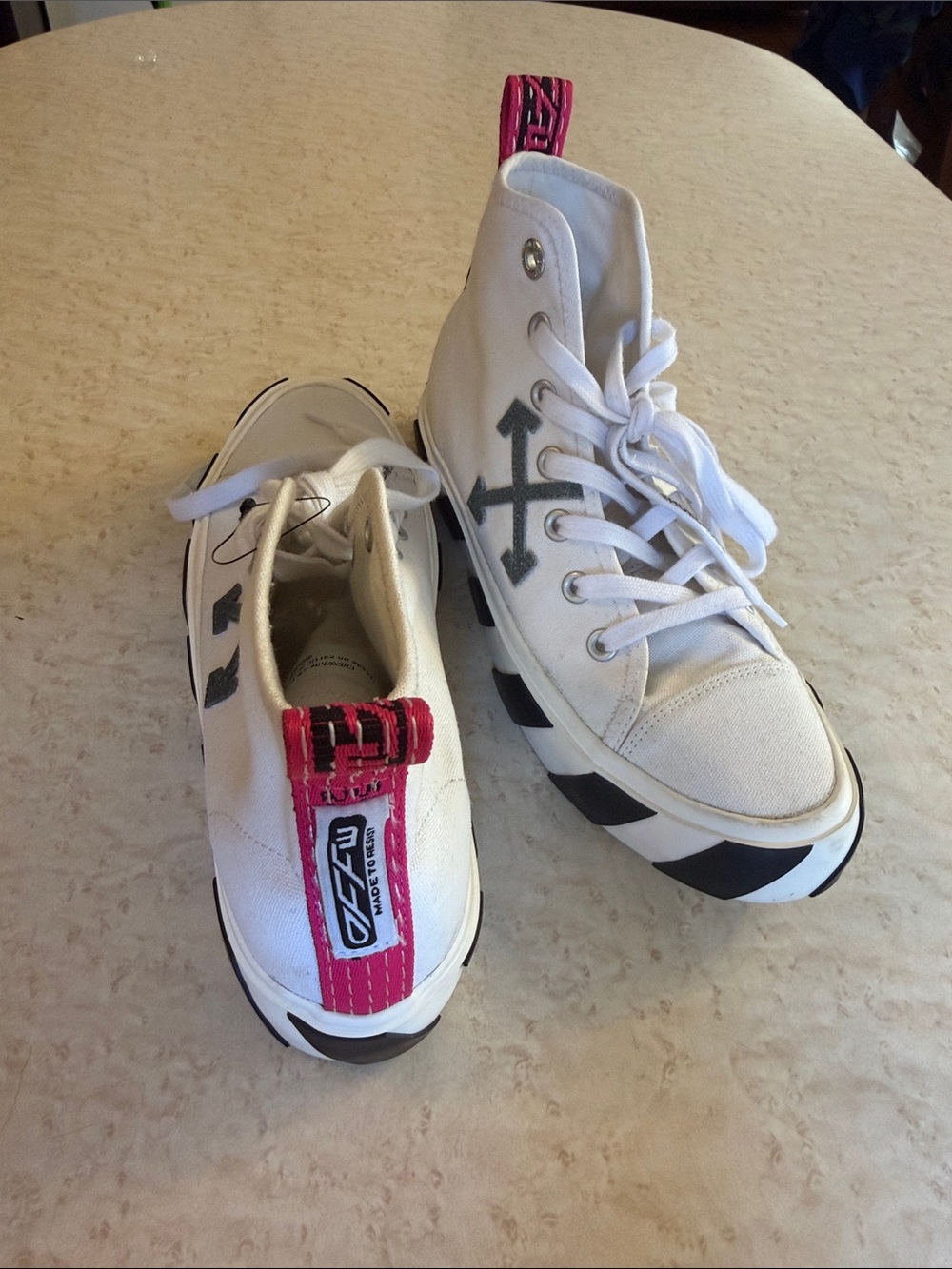 Off-White Kids High-Top Sneakers in White, Black & Pink - Picture 2 of 3